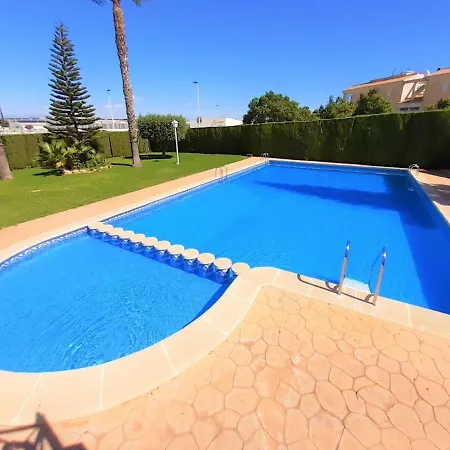 Апартаменты Casa Alegria With Pool *