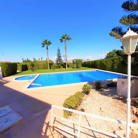 Casa Alegria With Pool Апартаменты *